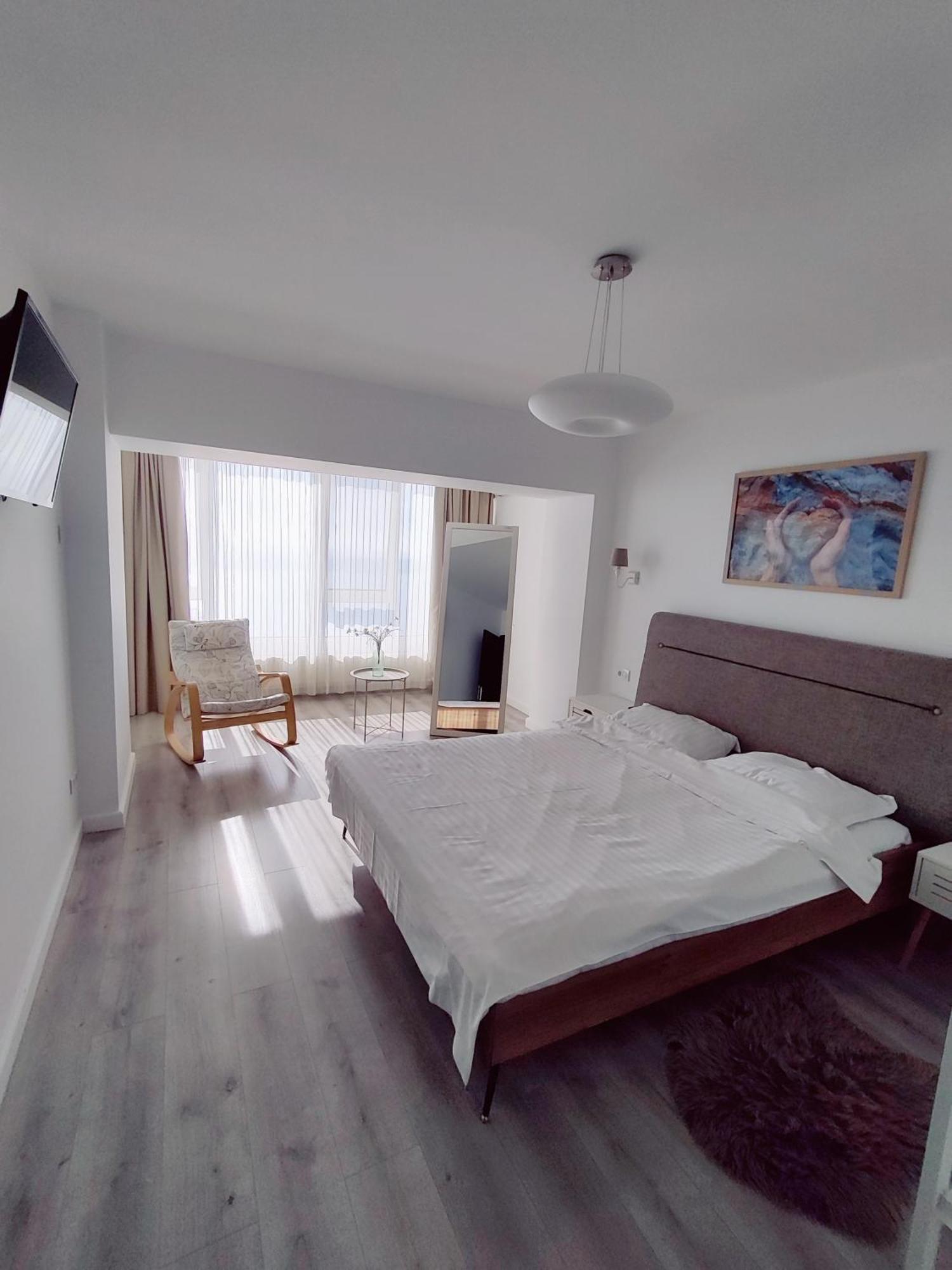 Happy Blue Apartament Galaţi Екстериор снимка